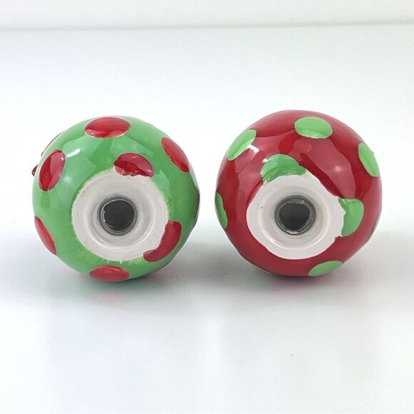 Burtone BURTO Christmas Ornament Shaped Red And Green Salt And Pepper Shakers - Picture 8 of 11